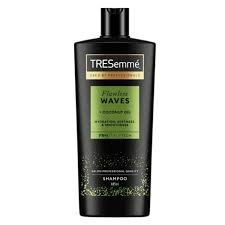 TRESEMME FLAWLESS WAVES SHAMPOO 685ML
